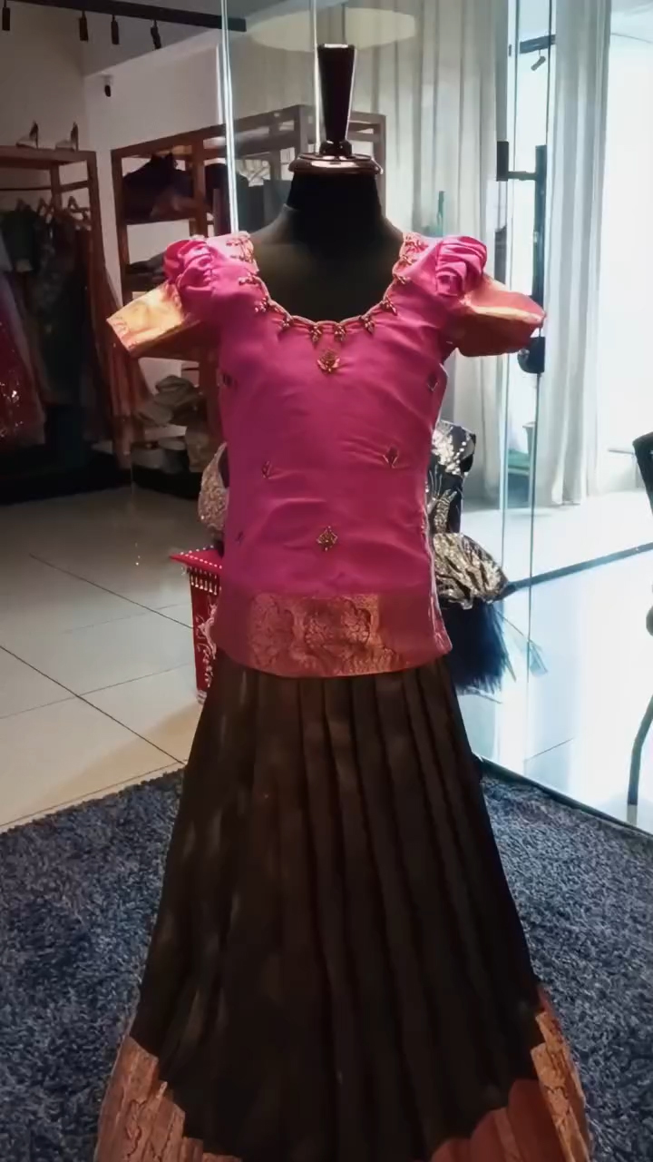 Traditional Pattu Pavadai